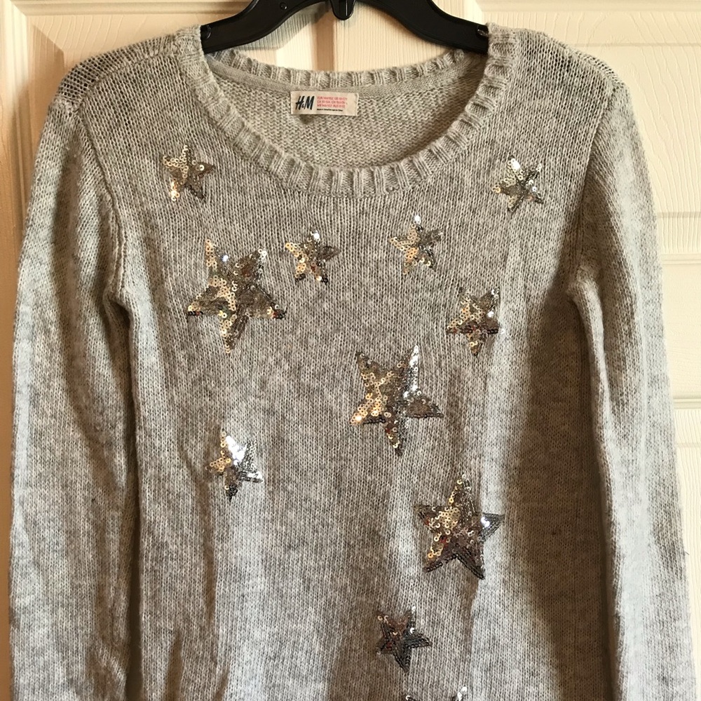 H&M Gray Sweater with sequence stars